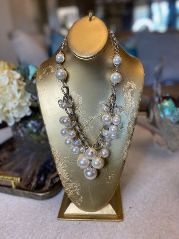 Pearl jewel draped necklace