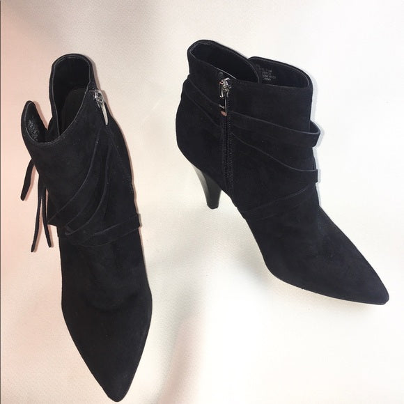 Black suede ankle boots size 7 1/2