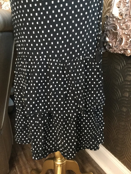 Knox Rose black white dot dress