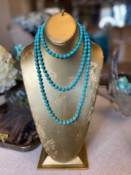 Turquoise howlite white stone beads necklace
