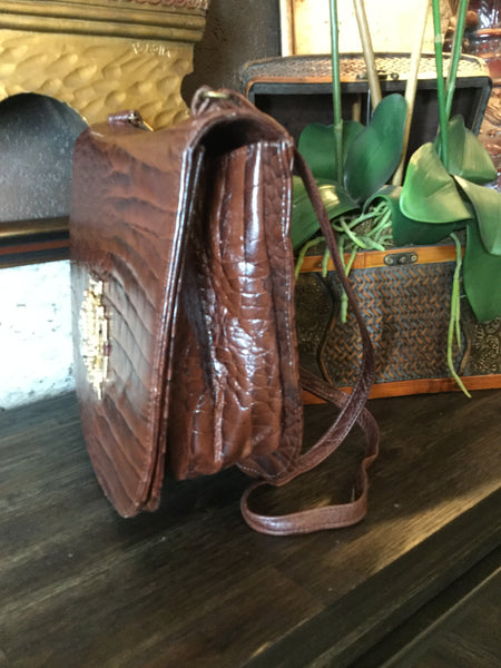 Vintage brown croc handbag