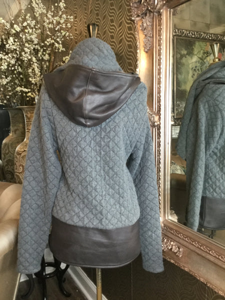 Gray quilted leather hood scraf  jacket