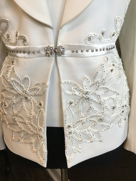 Vintage white stud embroidered jacket top