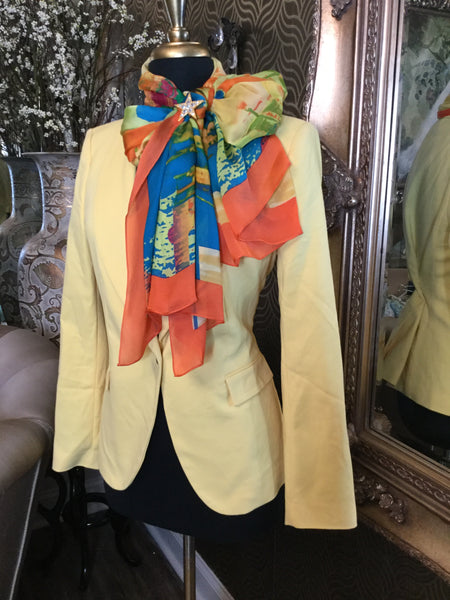 Woman yellow single button jacket