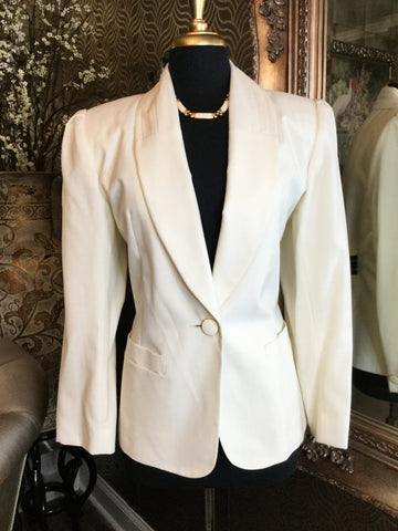 Vintage white single button jacket