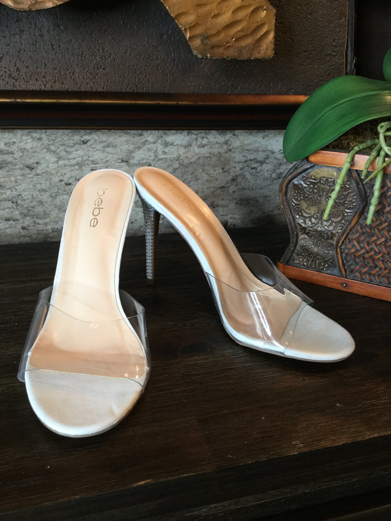 white suede jewel slide in clear heels Sz 10