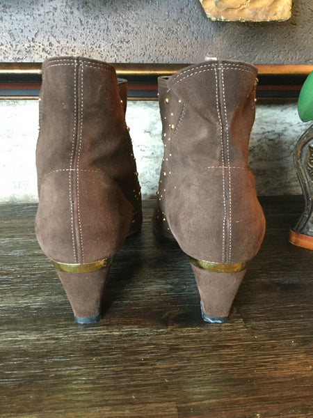 Vintage brown suede gold stud boots Sz 9