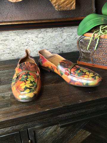 Floral leather loafers