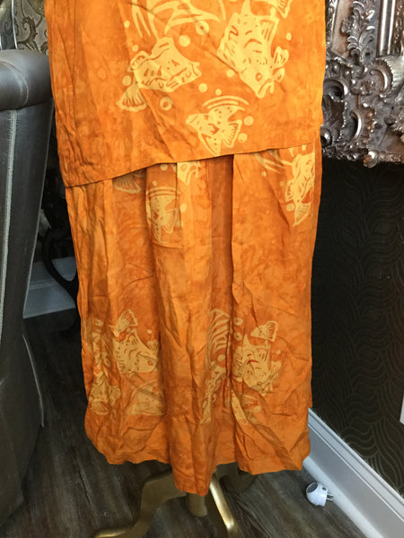 Vintage orange fish print top and skirt