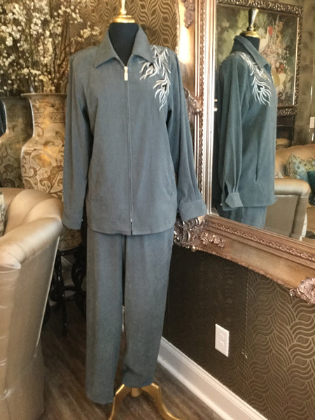 Vintage gray bird multi print jacket pants