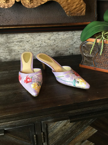 Canvas embroidery floral slide in heels
