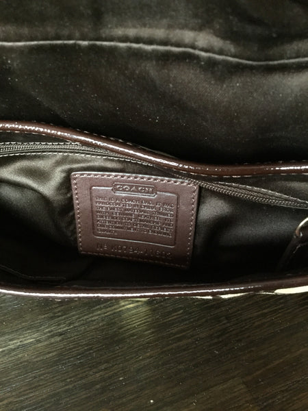 Hobo leather handbags