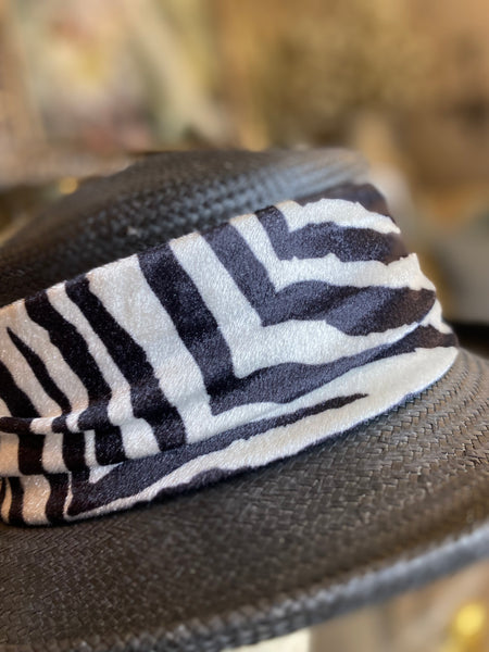 Vintage black straw zebra fabic ban hat