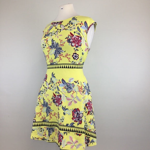 Multi Floral Yellow Size M