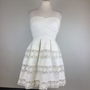 White Flower Strapless Dress Size 6
