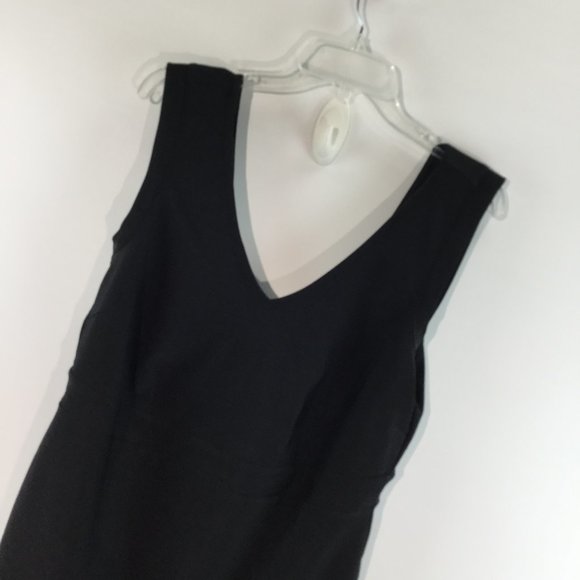 V neck sleeveless dress Size 2X