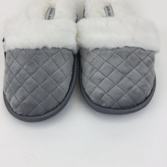 Furry quited slippers